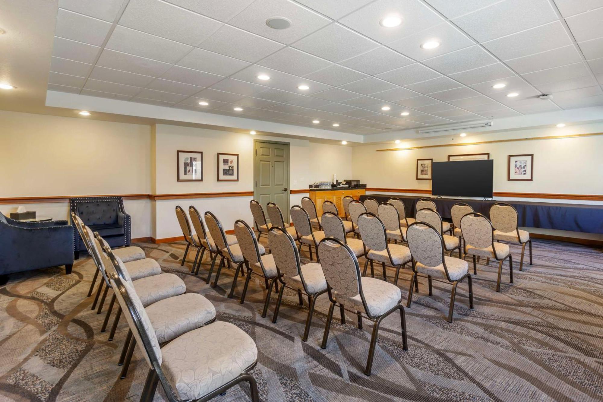 Best Western Plus Edmonds Harbor Inn Extérieur photo